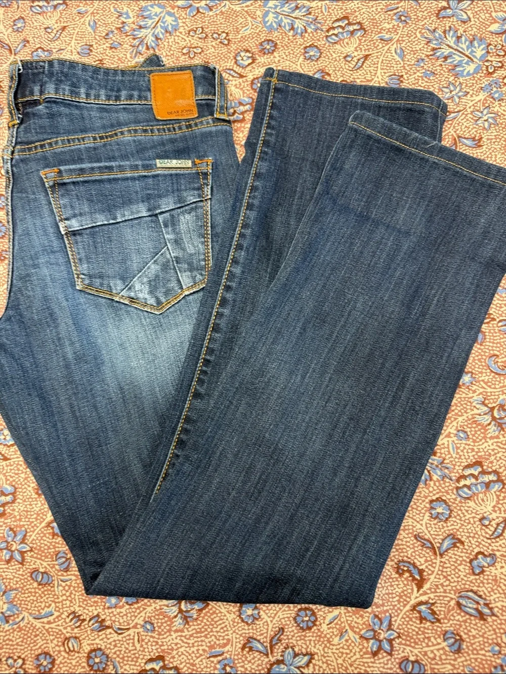 Dear John Women’s Straight Leg Jeans in Dark Blue Wash - Picture 5 of 7